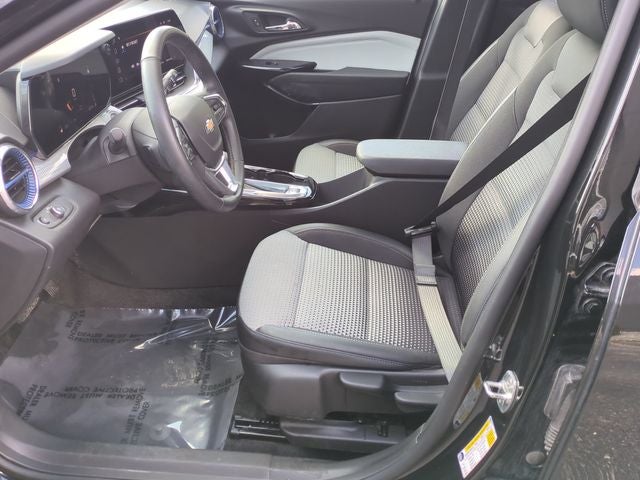 2024 Chevrolet Trax FWD LT