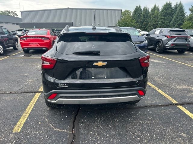 2024 Chevrolet Trax FWD LT