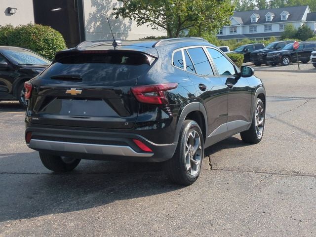 2024 Chevrolet Trax FWD LT