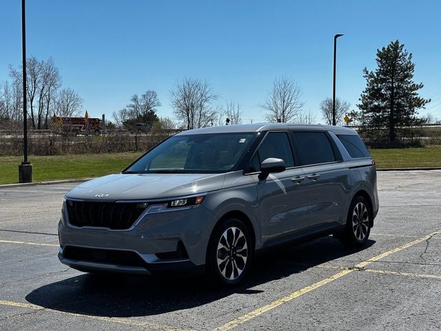 2024 Kia Carnival MPV EX