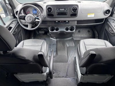 2025 Mercedes-Benz Sprinter 2500 Standard Roof 4-Cyl Diesel