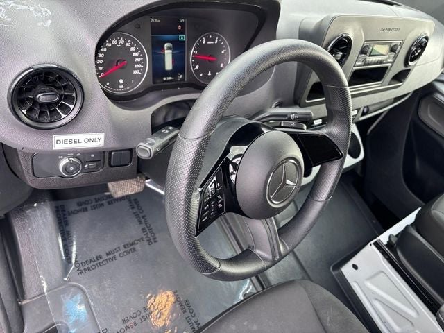 2025 Mercedes-Benz Sprinter 2500 High Roof 4-Cyl Diesel