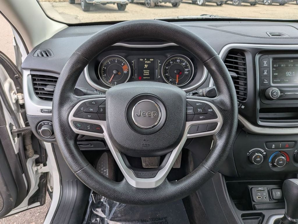 2017 Jeep Cherokee Sport FWD