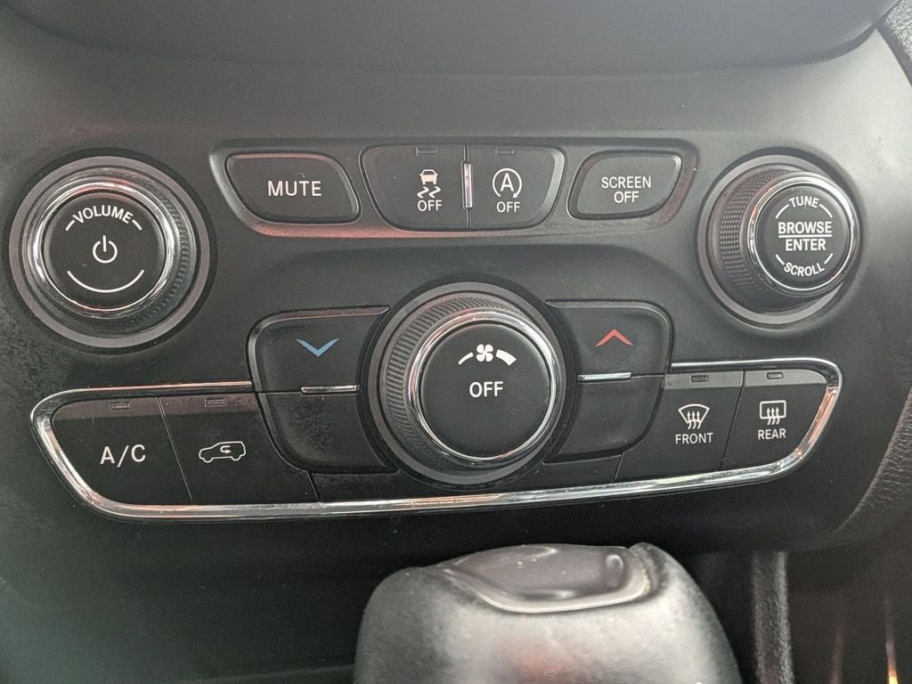 2021 Jeep Cherokee Latitude Lux 4x4