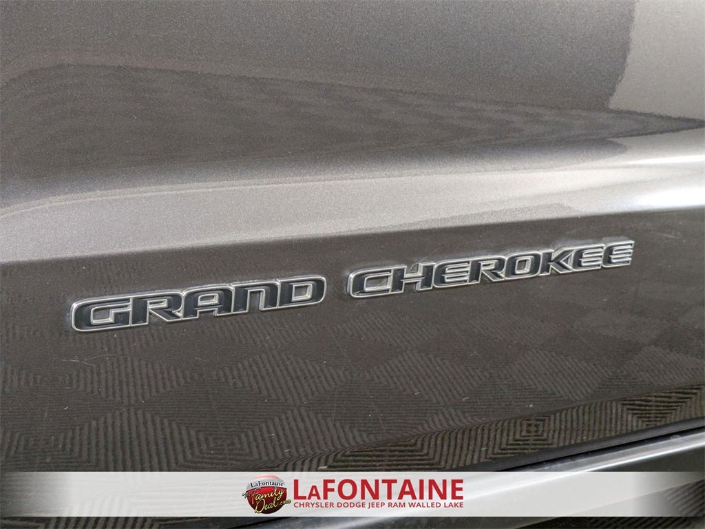 2019 Jeep Grand Cherokee Laredo E