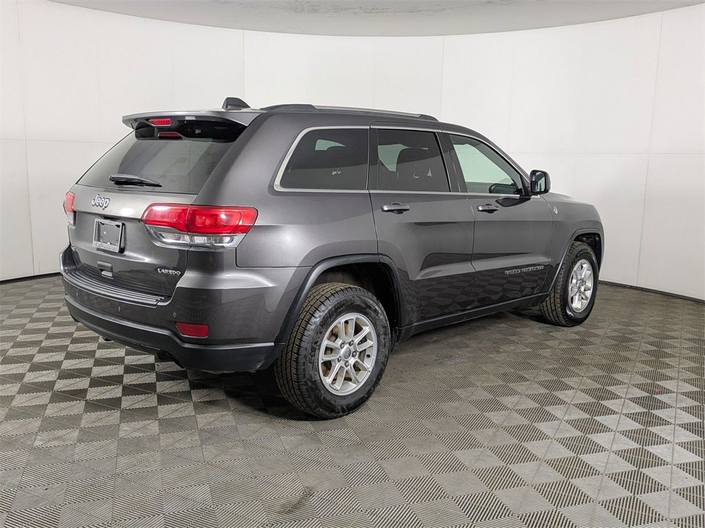 2019 Jeep Grand Cherokee Laredo E
