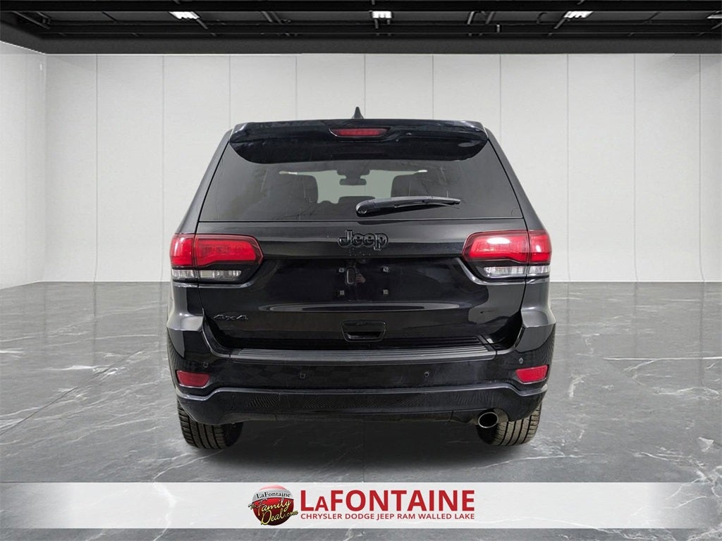 2021 Jeep Grand Cherokee Laredo X 4x4