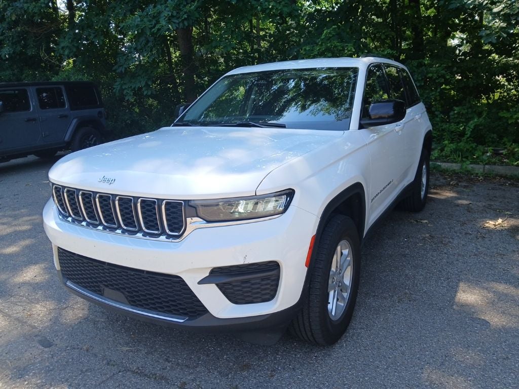2023 Jeep Grand Cherokee Laredo