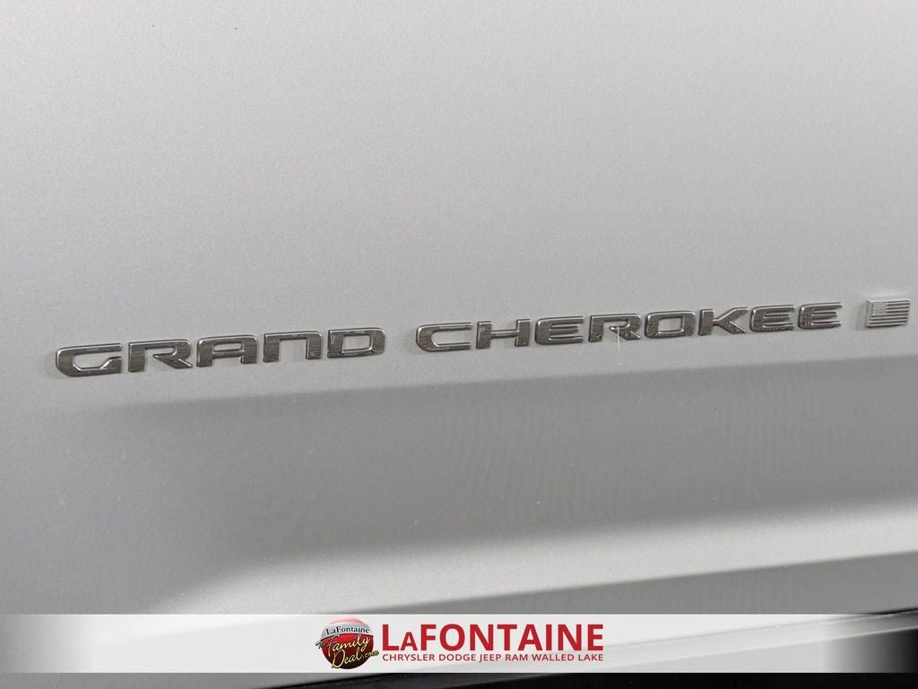 2023 Jeep Grand Cherokee Laredo 4x4