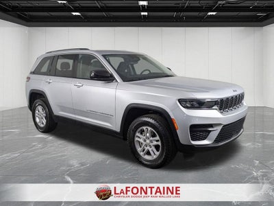2023 Jeep Grand Cherokee Laredo 4x4