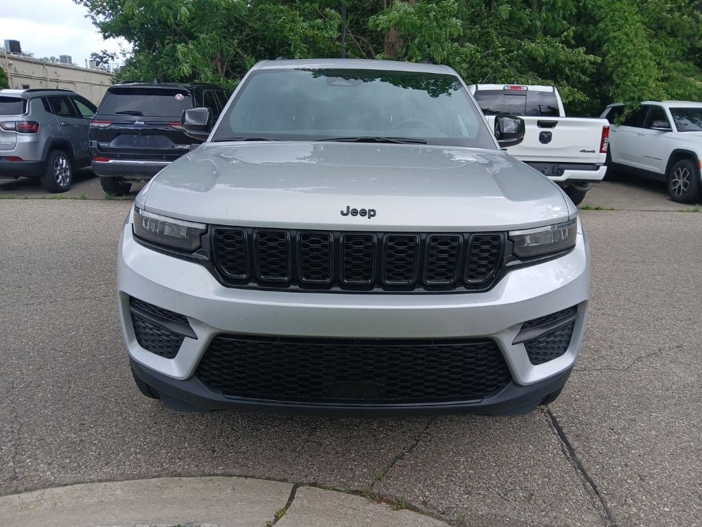 2024 Jeep Grand Cherokee Altitude X