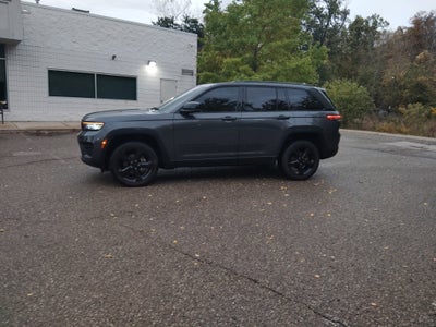 2024 Jeep Grand Cherokee Altitude 4x4
