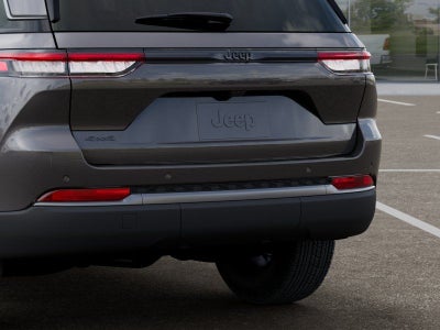2026 Jeep Grand Cherokee Laredo Altitude