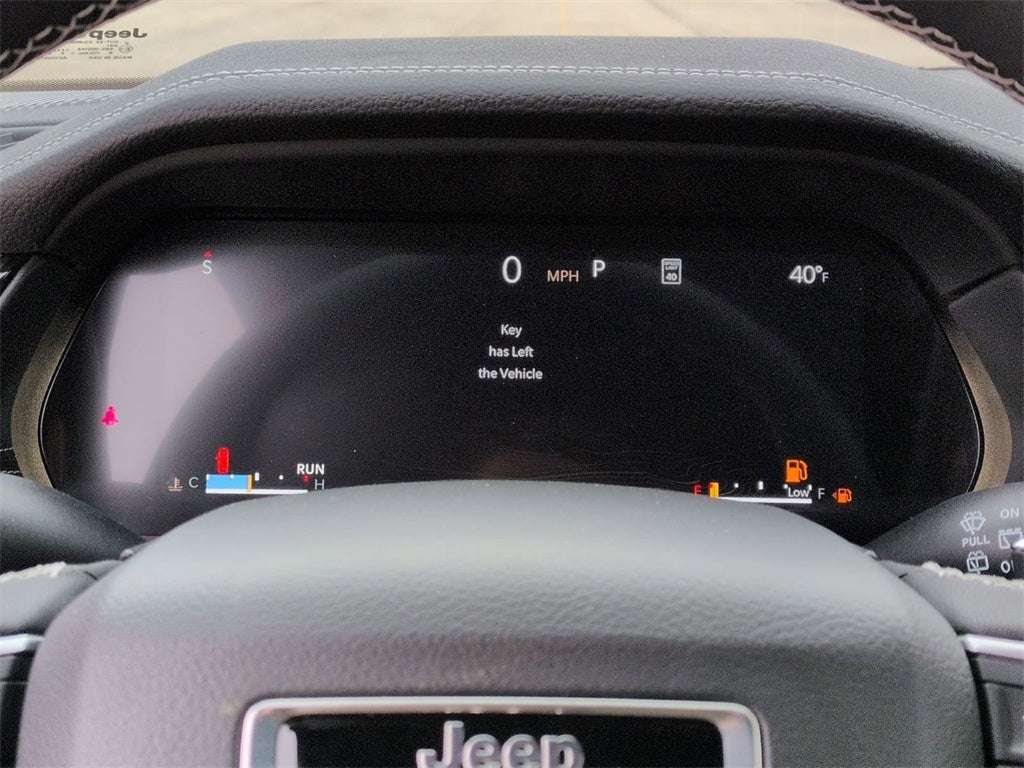 2026 Jeep Grand Cherokee GRAND CHEROKEE LAREDO ALTITUDE 4X4