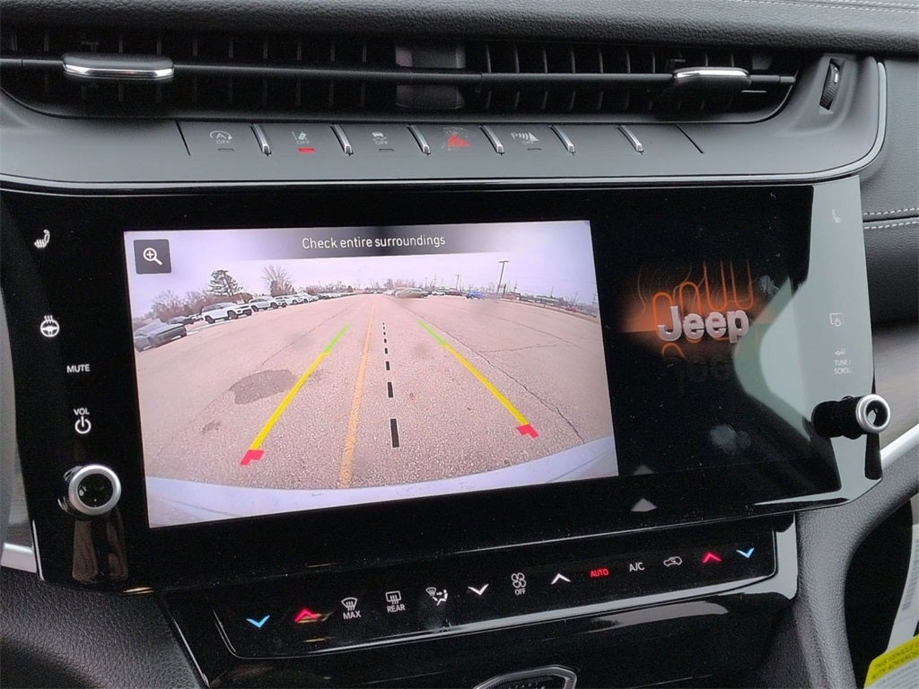 2026 Jeep Grand Cherokee GRAND CHEROKEE LAREDO ALTITUDE 4X4