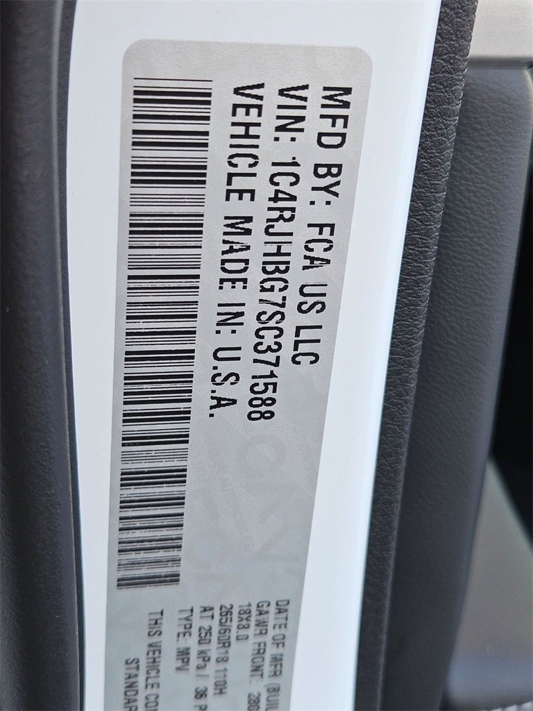 2025 Jeep Grand Cherokee GRAND CHEROKEE LIMITED 4X4