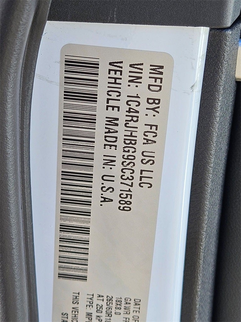 2025 Jeep Grand Cherokee GRAND CHEROKEE LIMITED 4X4