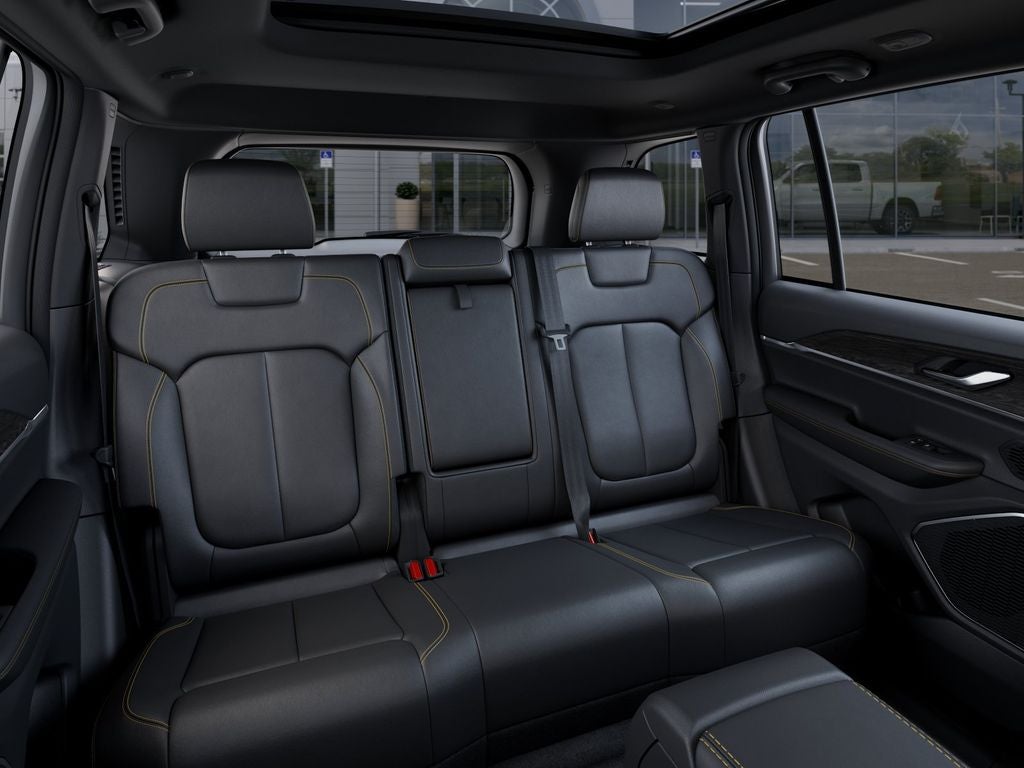 2026 Jeep Grand Cherokee 85th Anniversary Edition