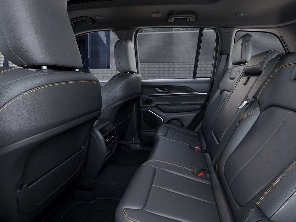 2026 Jeep Grand Cherokee 85th Anniversary Edition