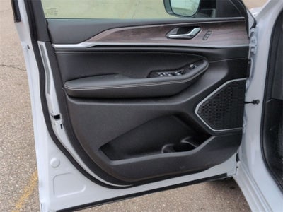 2026 Jeep Grand Cherokee GRAND CHEROKEE LIMITED RESERVE 4X4