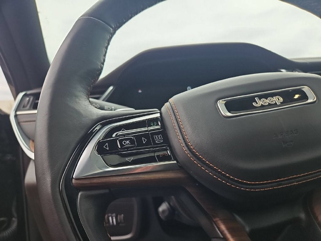 2025 Jeep Grand Cherokee Summit 4x4