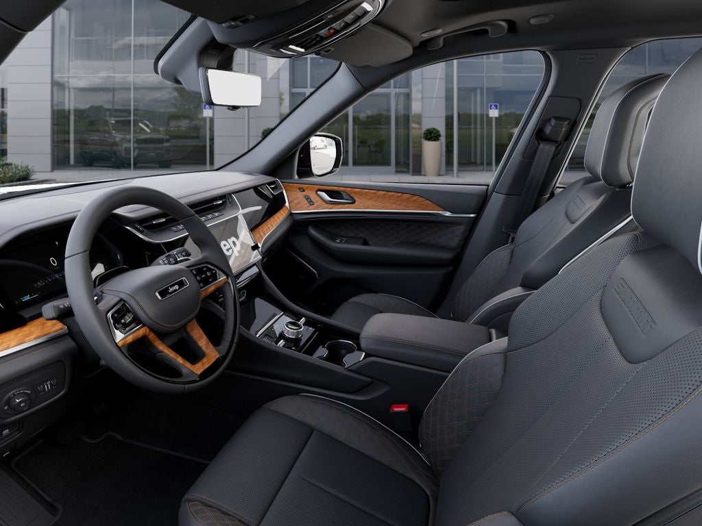 2026 Jeep Grand Cherokee Summit