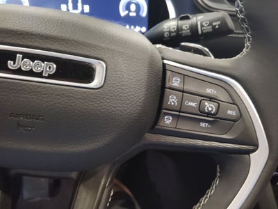 2023 Jeep Grand Cherokee L Laredo 4x4