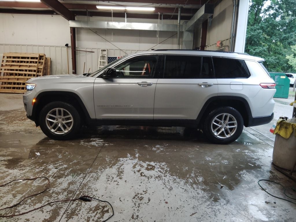 2023 Jeep Grand Cherokee L Laredo 4x4