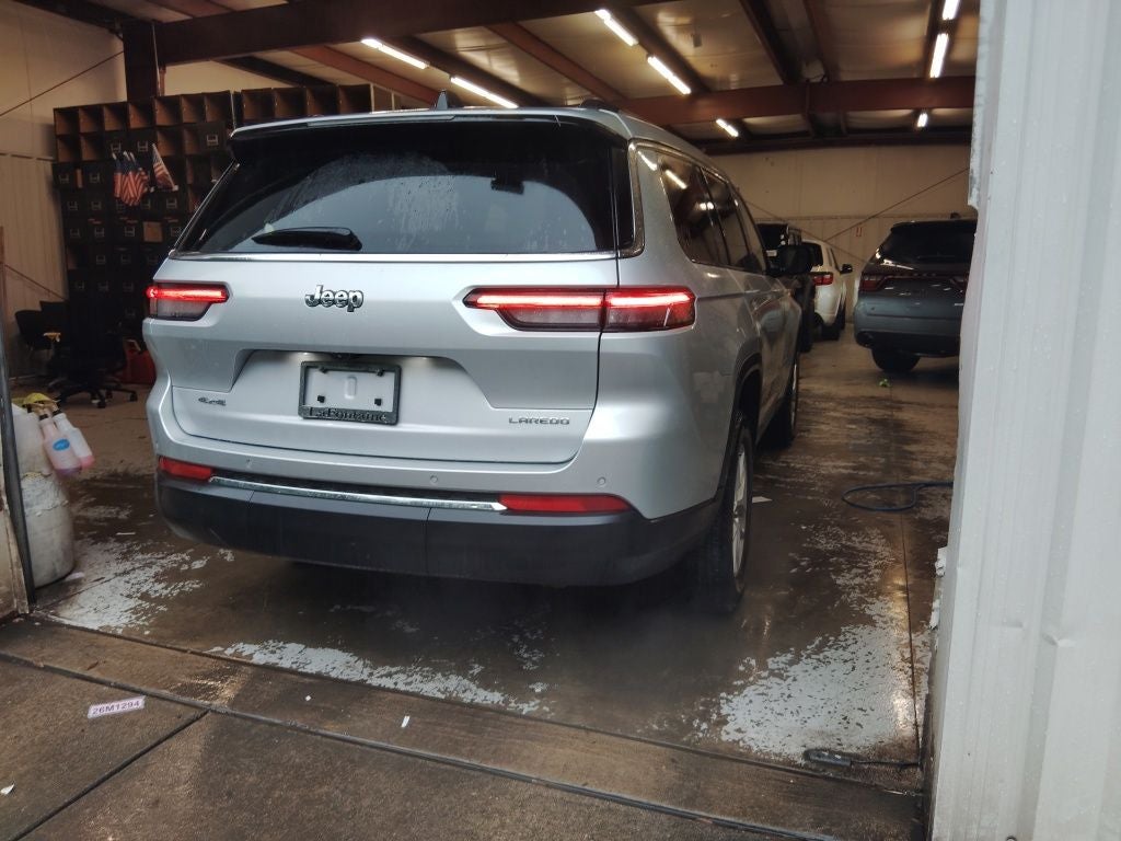 2023 Jeep Grand Cherokee L Laredo 4x4