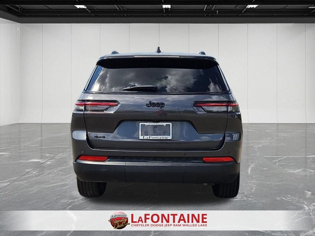 2023 Jeep Grand Cherokee L Altitude 4x4