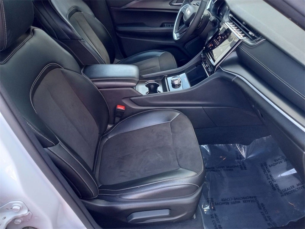 2024 Jeep Grand Cherokee L Altitude 4x4