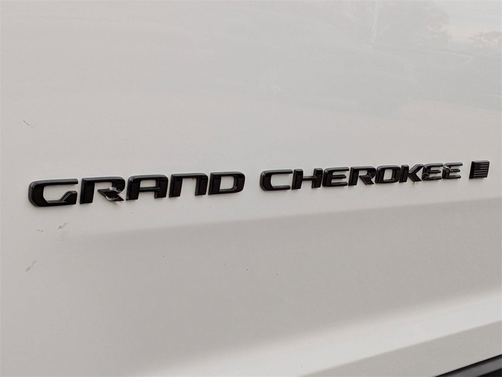 2024 Jeep Grand Cherokee L Altitude 4x4