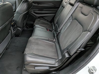 2024 Jeep Grand Cherokee L Altitude 4x4