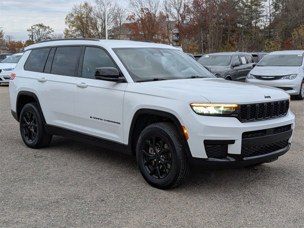 2024 Jeep Grand Cherokee L Altitude 4x4