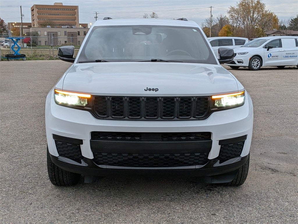 2024 Jeep Grand Cherokee L Altitude 4x4