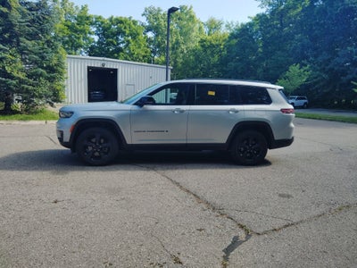 2023 Jeep Grand Cherokee L Altitude