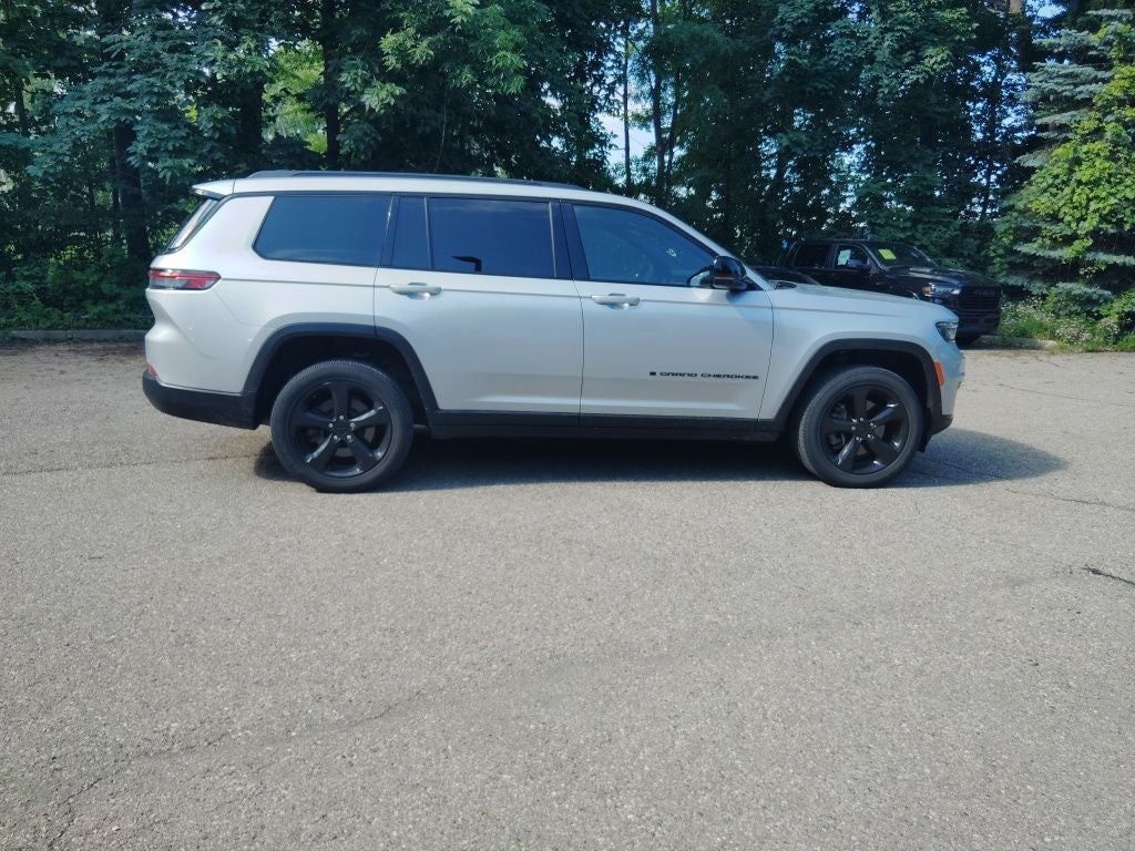 2023 Jeep Grand Cherokee L Altitude