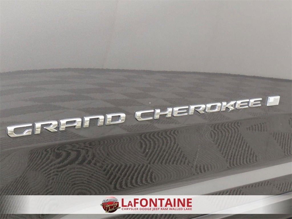 2023 Jeep Grand Cherokee L Laredo 4x4