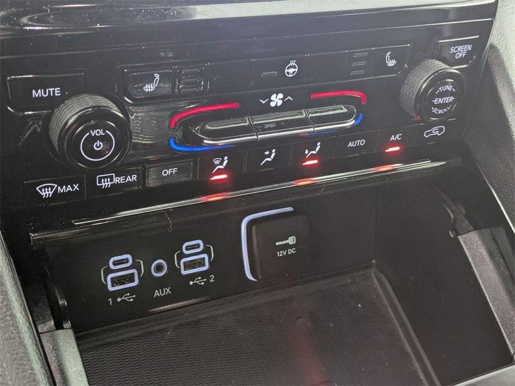 2023 Jeep Grand Cherokee L Laredo 4x4