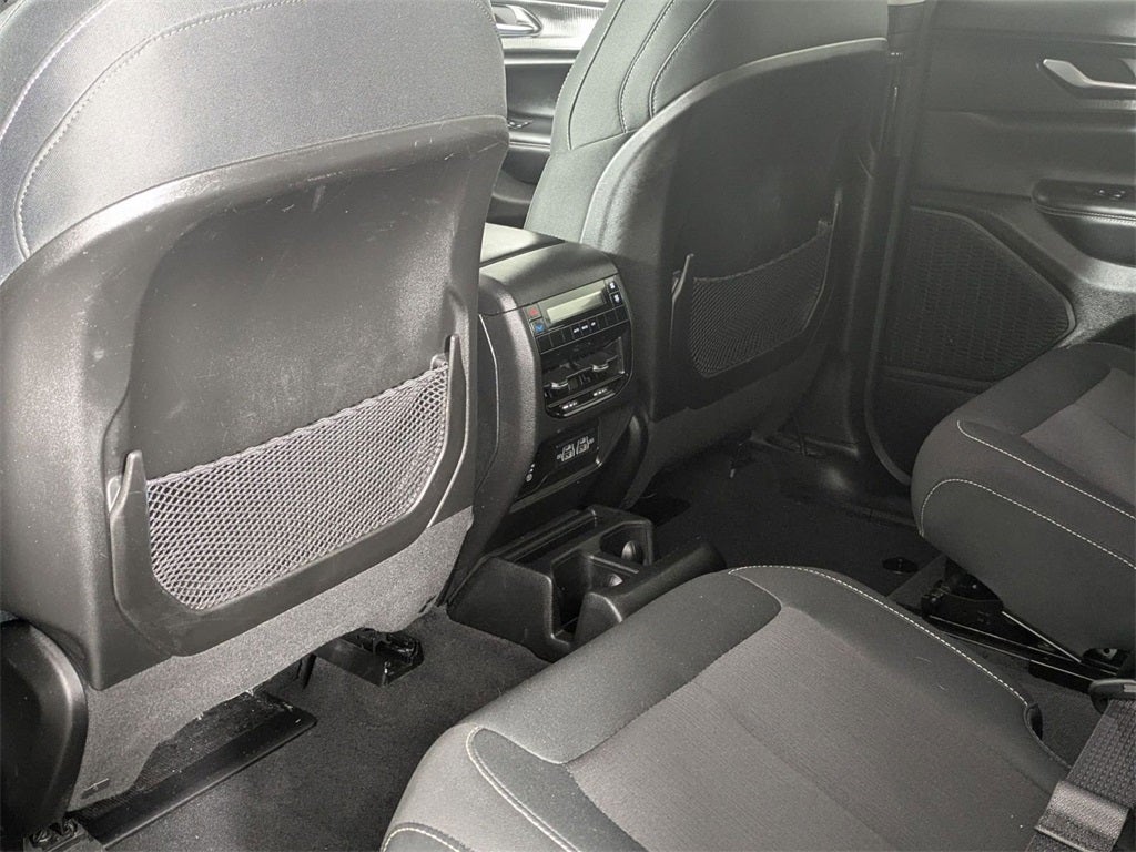 2023 Jeep Grand Cherokee L Laredo 4x4