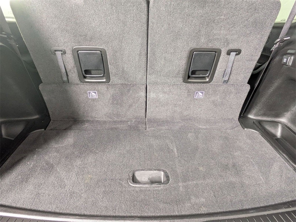 2023 Jeep Grand Cherokee L Laredo 4x4