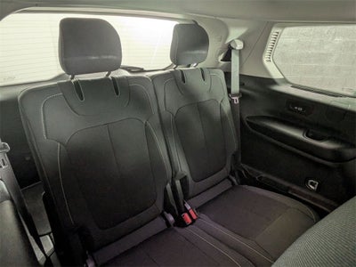 2023 Jeep Grand Cherokee L Laredo 4x4