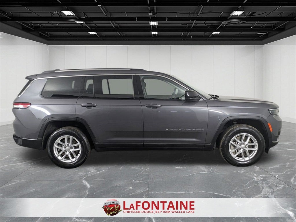 2023 Jeep Grand Cherokee L Laredo 4x4