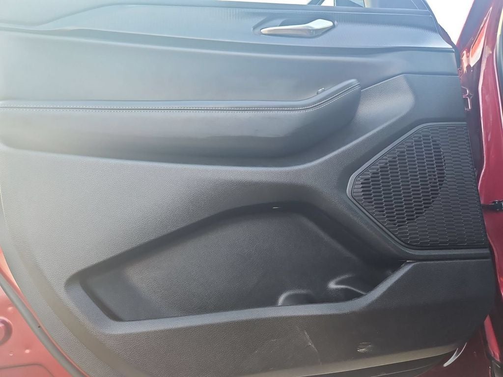 2025 Jeep Grand Cherokee L Altitude 4x4