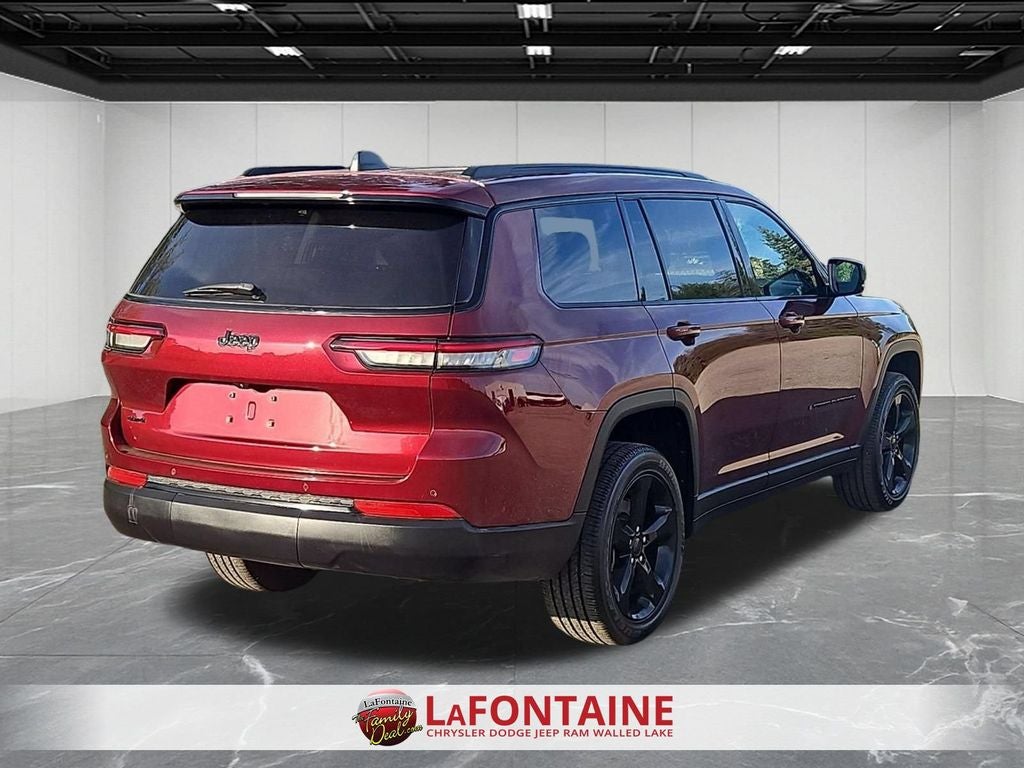 2025 Jeep Grand Cherokee L Altitude 4x4