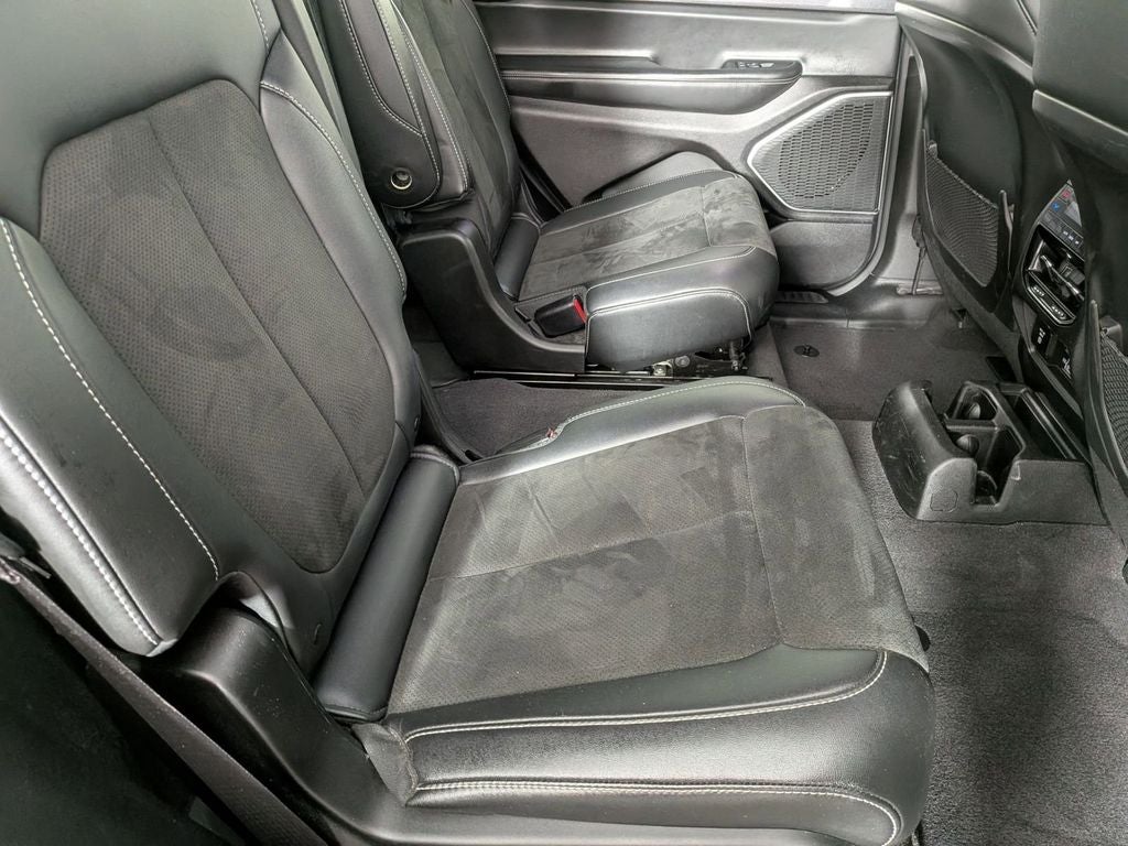 2021 Jeep Grand Cherokee L Altitude 4x4