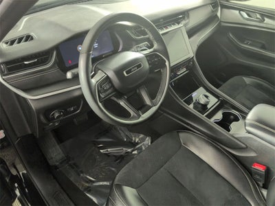 2024 Jeep Grand Cherokee L Altitude 4x4