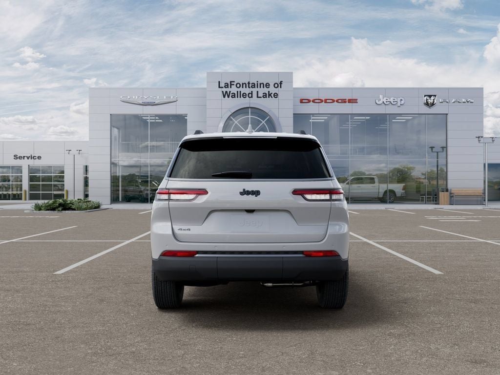 2026 Jeep Grand Cherokee L GRAND CHEROKEE L LAREDO ALTITUDE 4X4