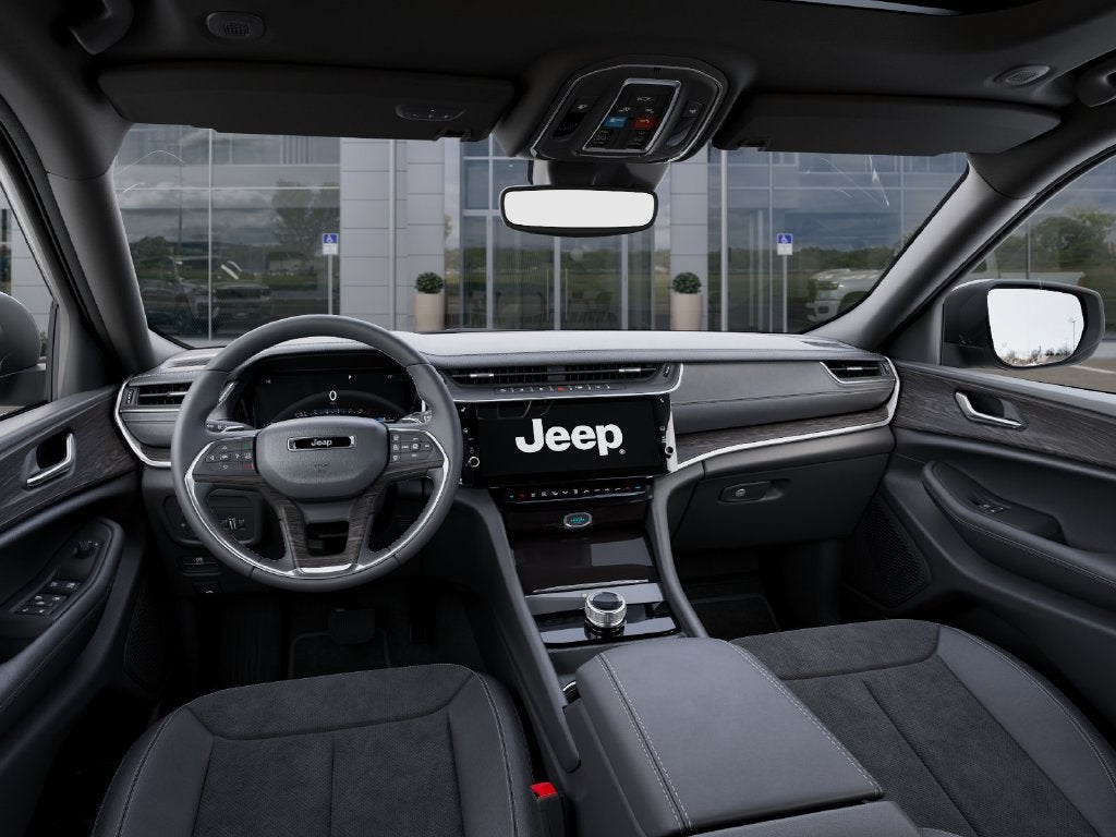 2027 Jeep Grand Cherokee L GRAND CHEROKEE L LAREDO ALTITUDE 4X4