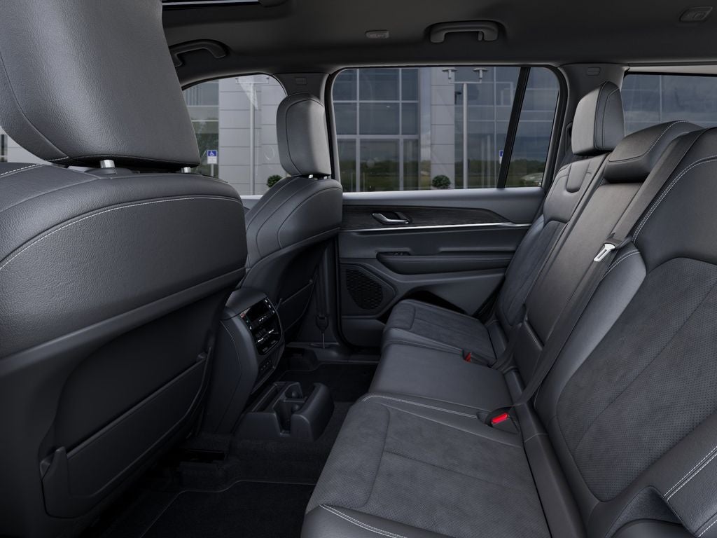 2026 Jeep Grand Cherokee L GRAND CHEROKEE L LAREDO ALTITUDE 4X4